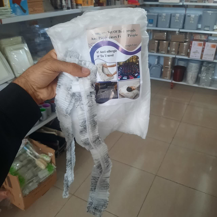 روبالشتی و روتختی مسافرتی و یکبارمصرف