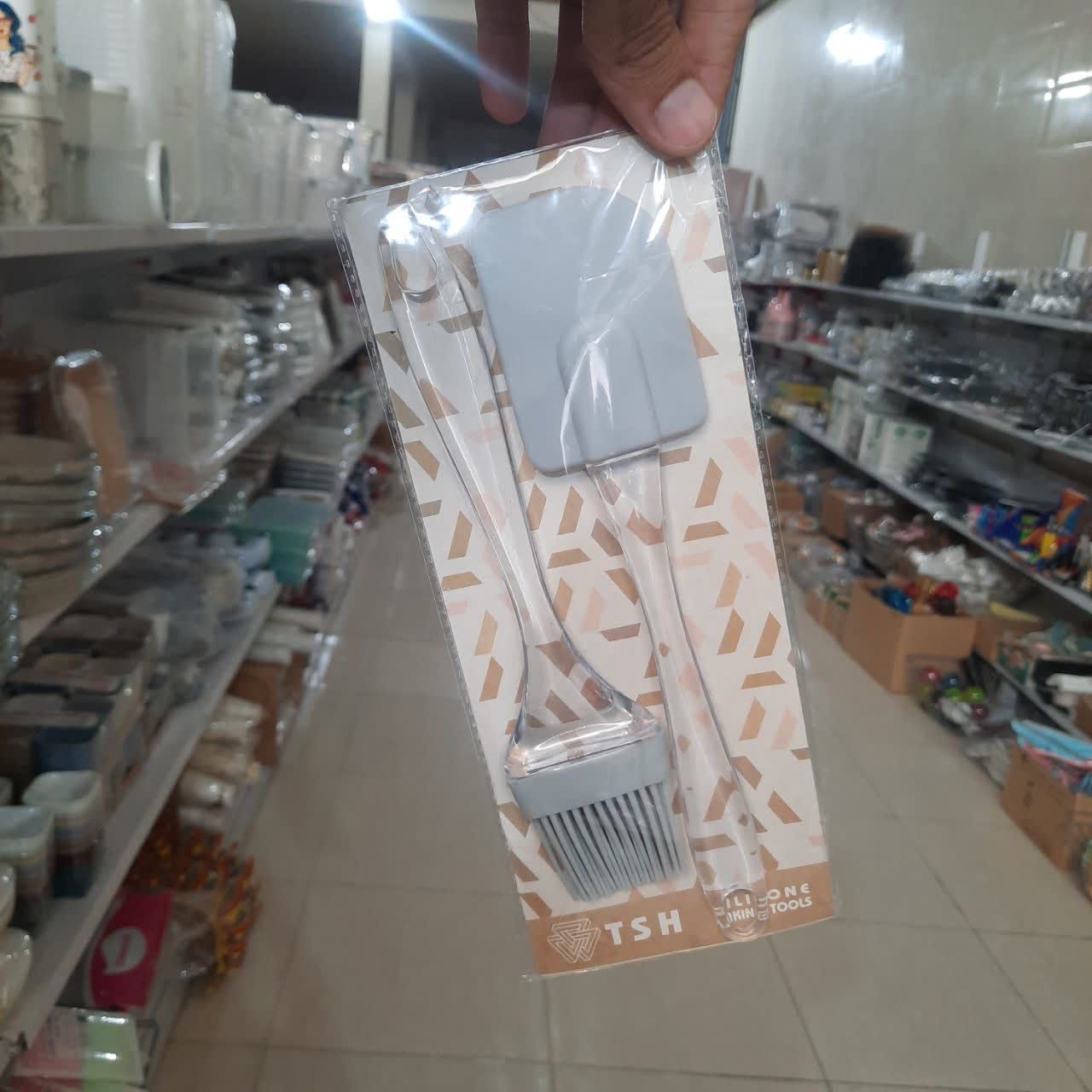 فرچه لیسک سیلیکنی بزرگ
